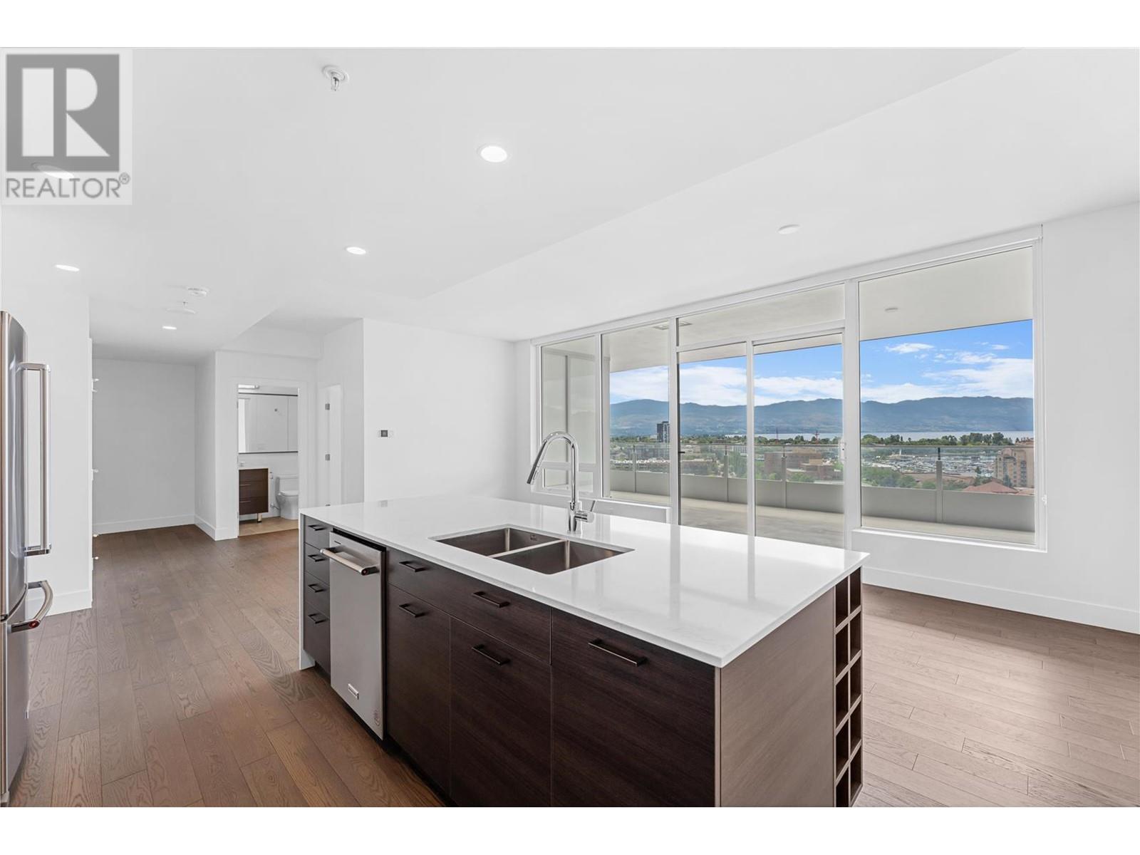 1181 Sunset Drive Unit# 1404, #1404