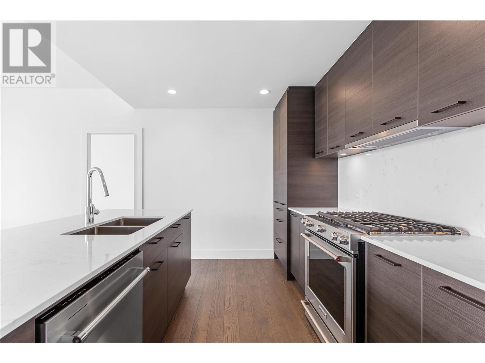 1181 Sunset Drive Unit# 1504, #1504