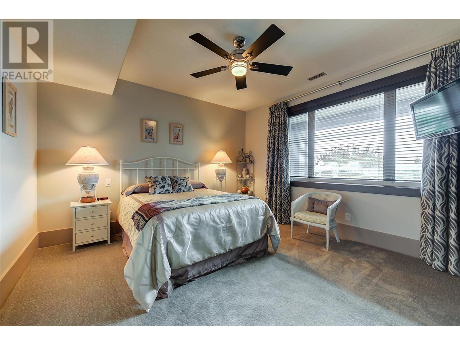 1524 Vineyard Drive