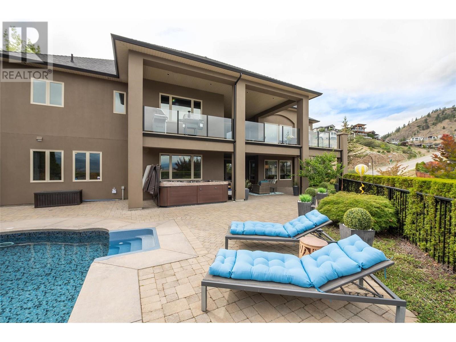 1524 Vineyard Drive