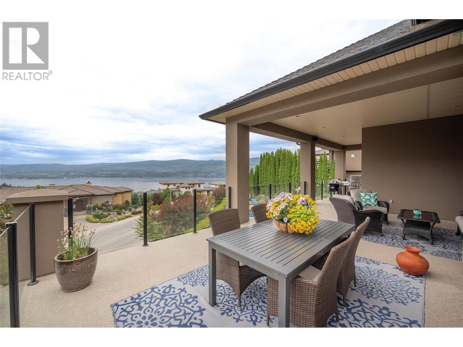 1524 Vineyard Drive