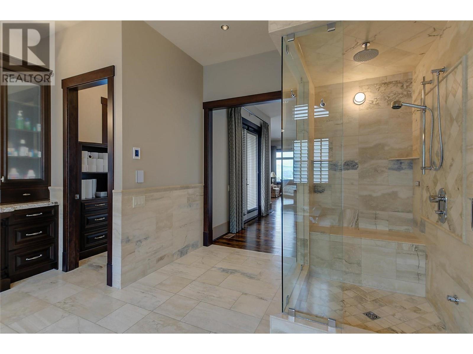 1524 Vineyard Drive
