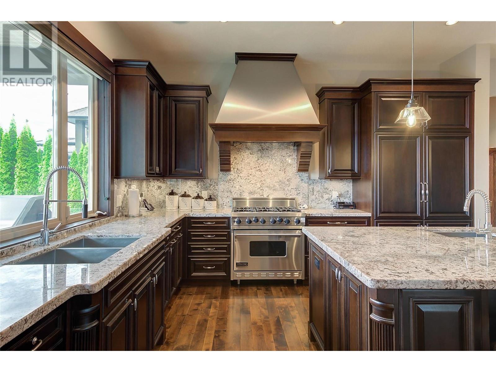 1524 Vineyard Drive