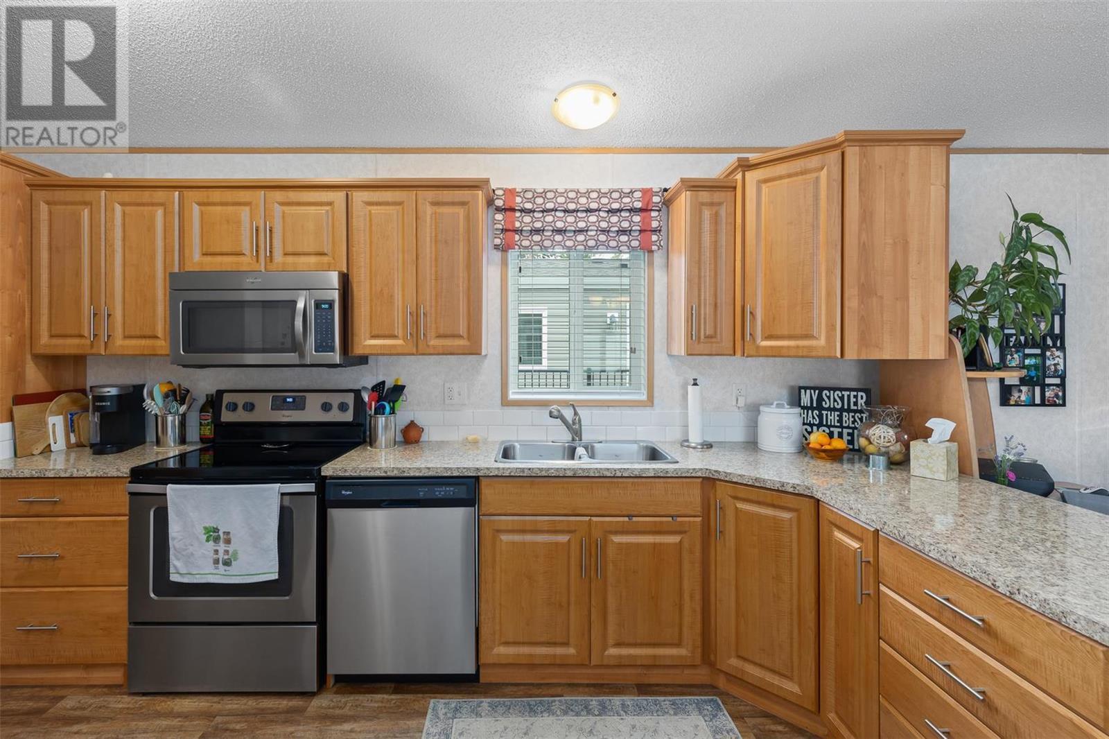 #28 5371 Princeton Avenue,, #28
