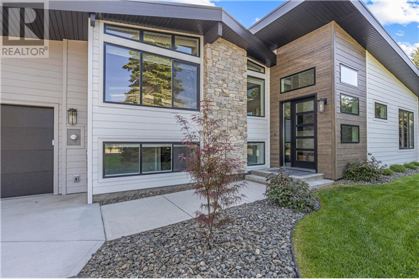 3022 Beverly Place,, West Kelowna