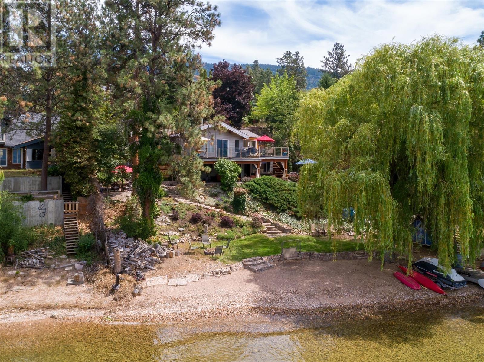 17130 Coral Beach Road