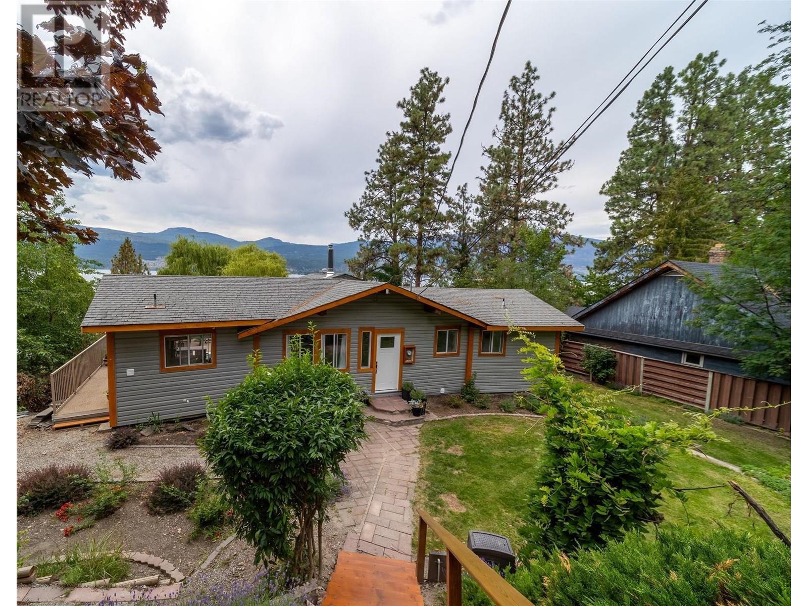 17130 Coral Beach Road