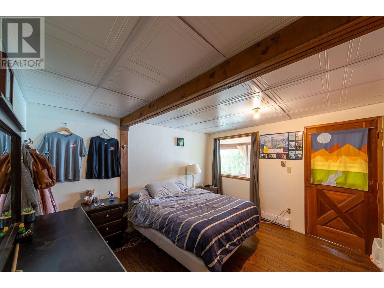 17130 Coral Beach Road