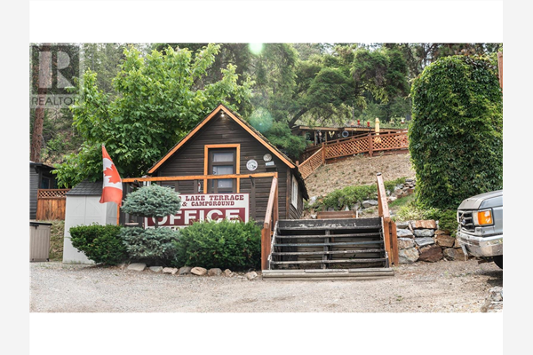 14814 Pelmewash Parkway,, Lake Country