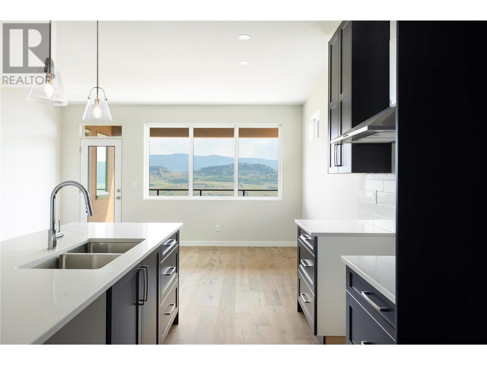 Listing 10279651 - Large Photo # 4