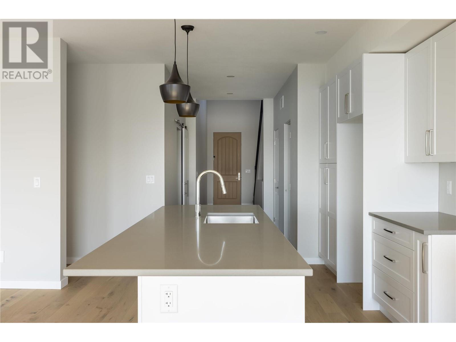 Listing 10279671 - Large Photo # 11