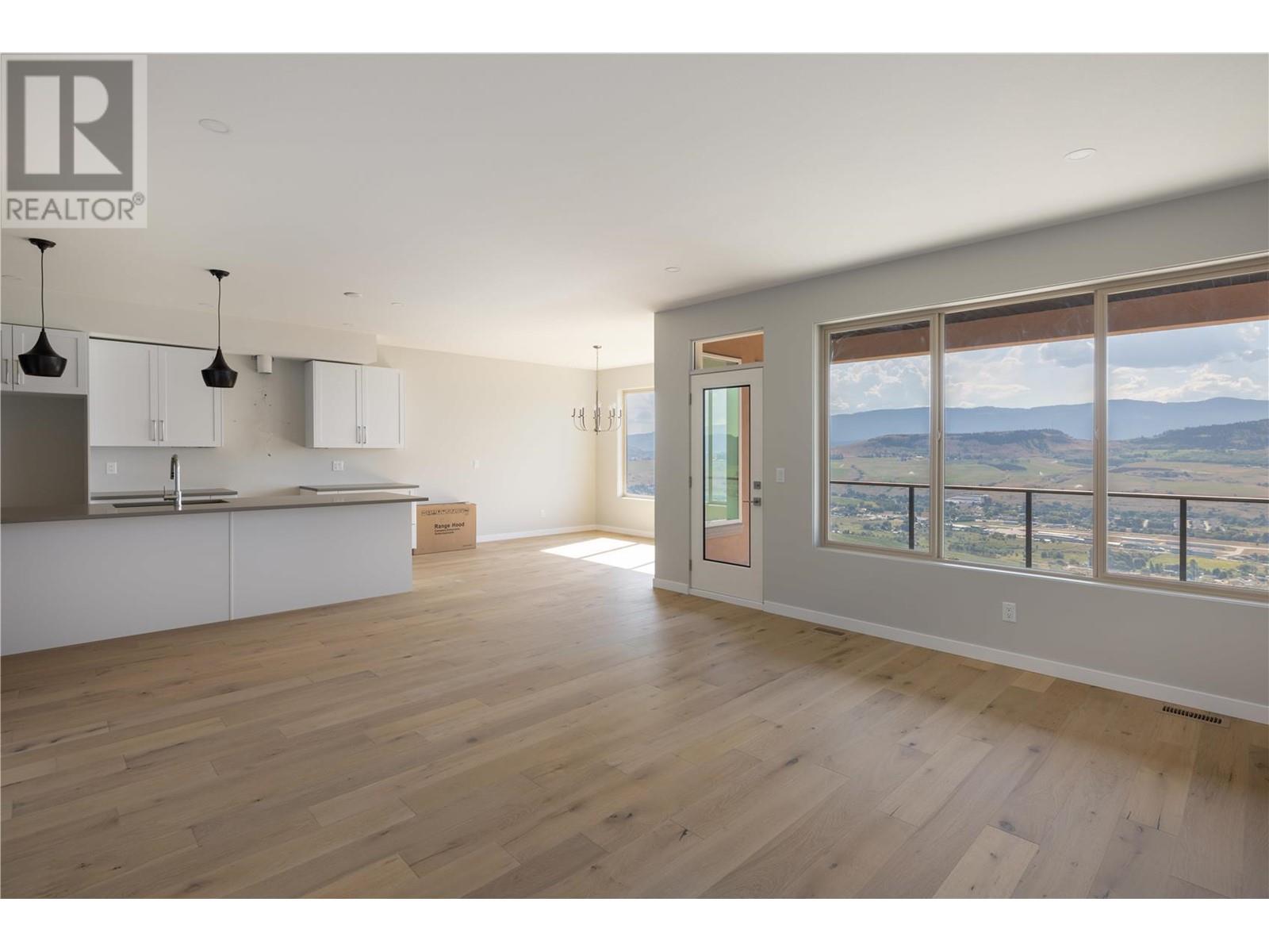 Listing 10279671 - Large Photo # 10