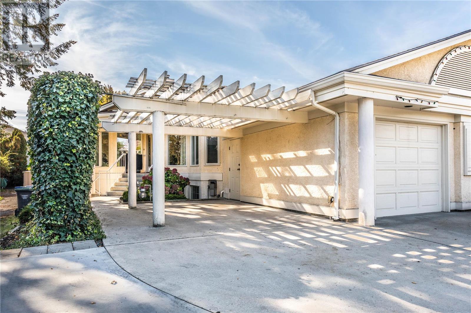 599 Cadder Avenue,