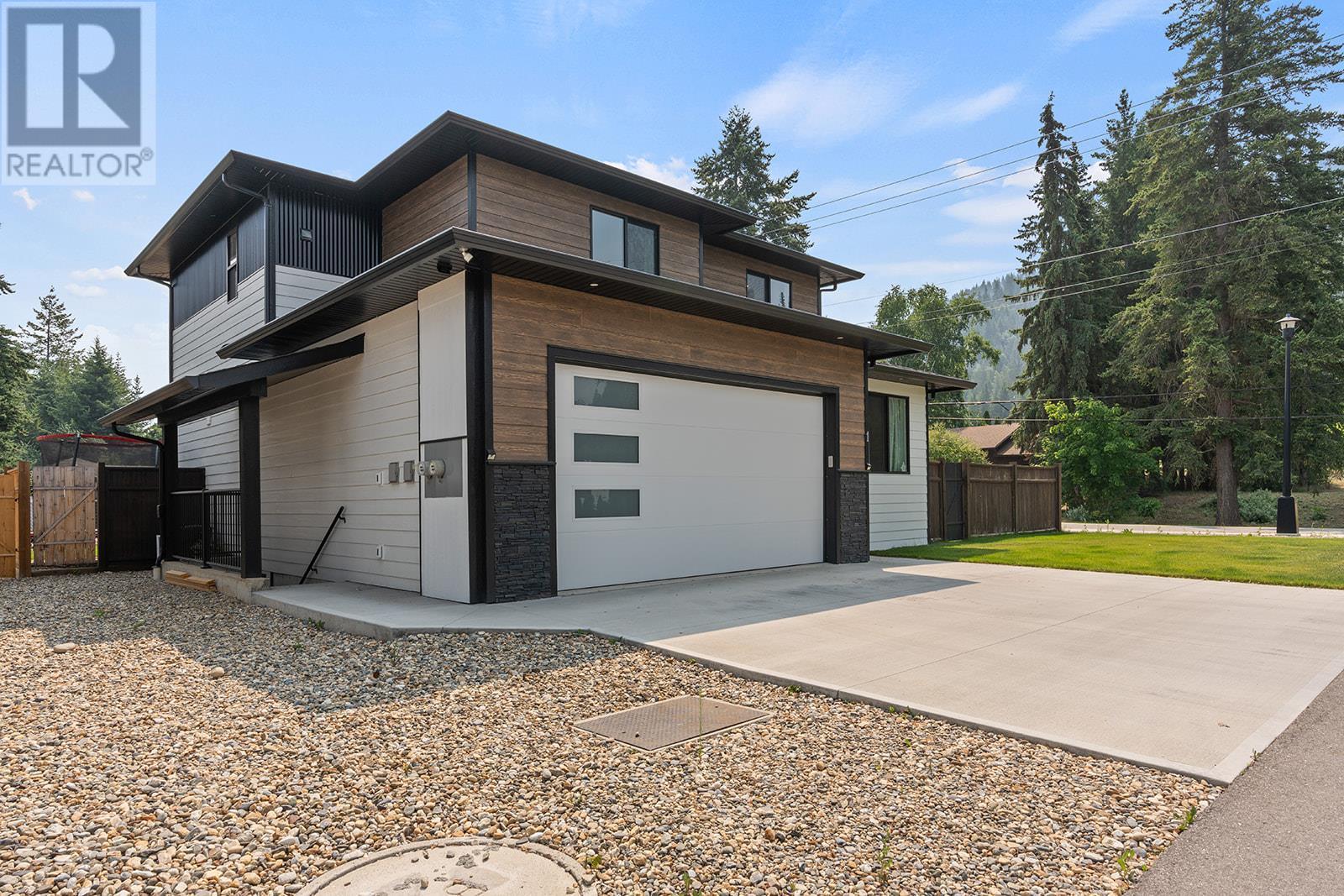 1441 20 Avenue SE Unit# 1, #1
