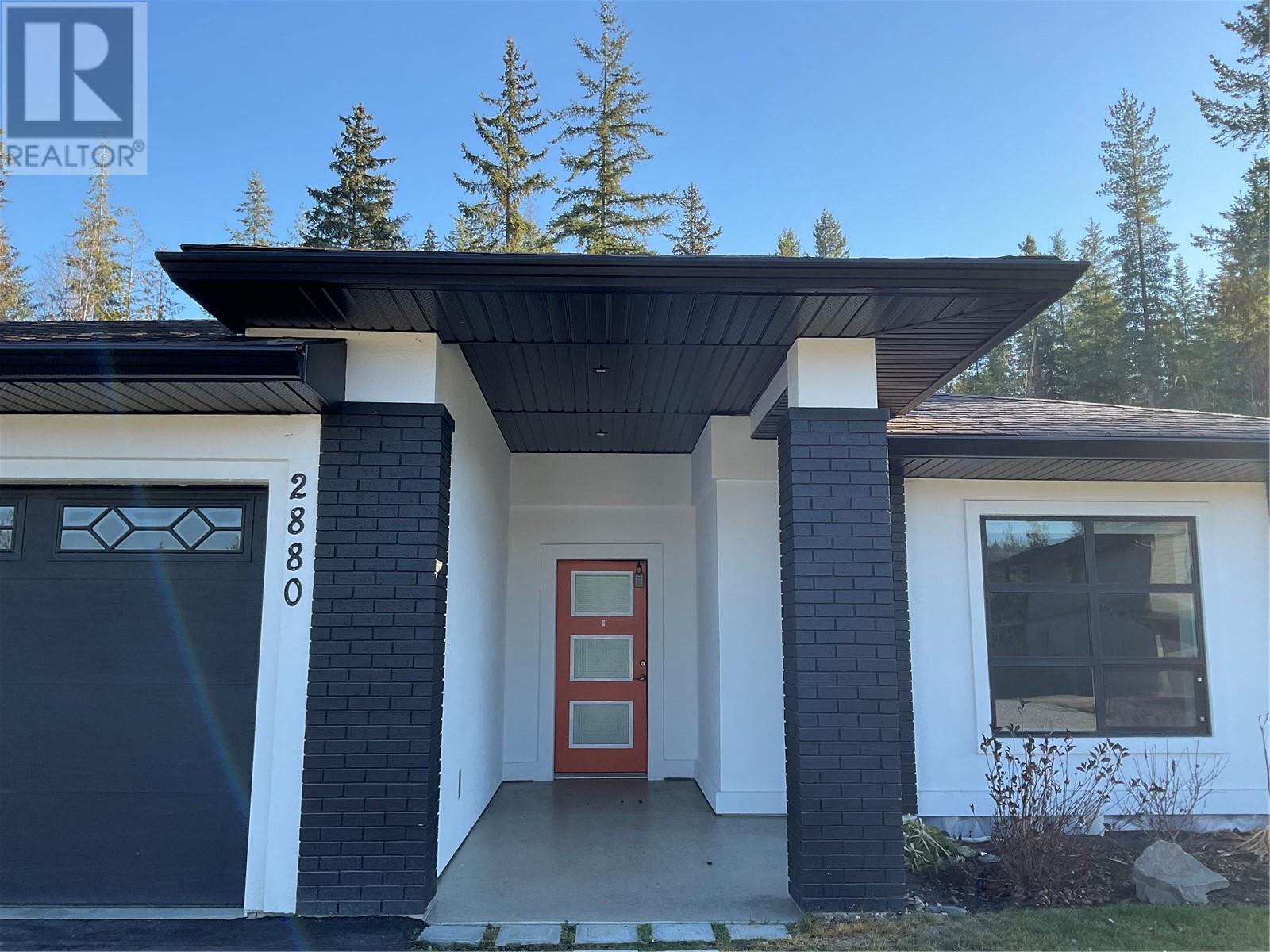 2880 Golf Course Drive