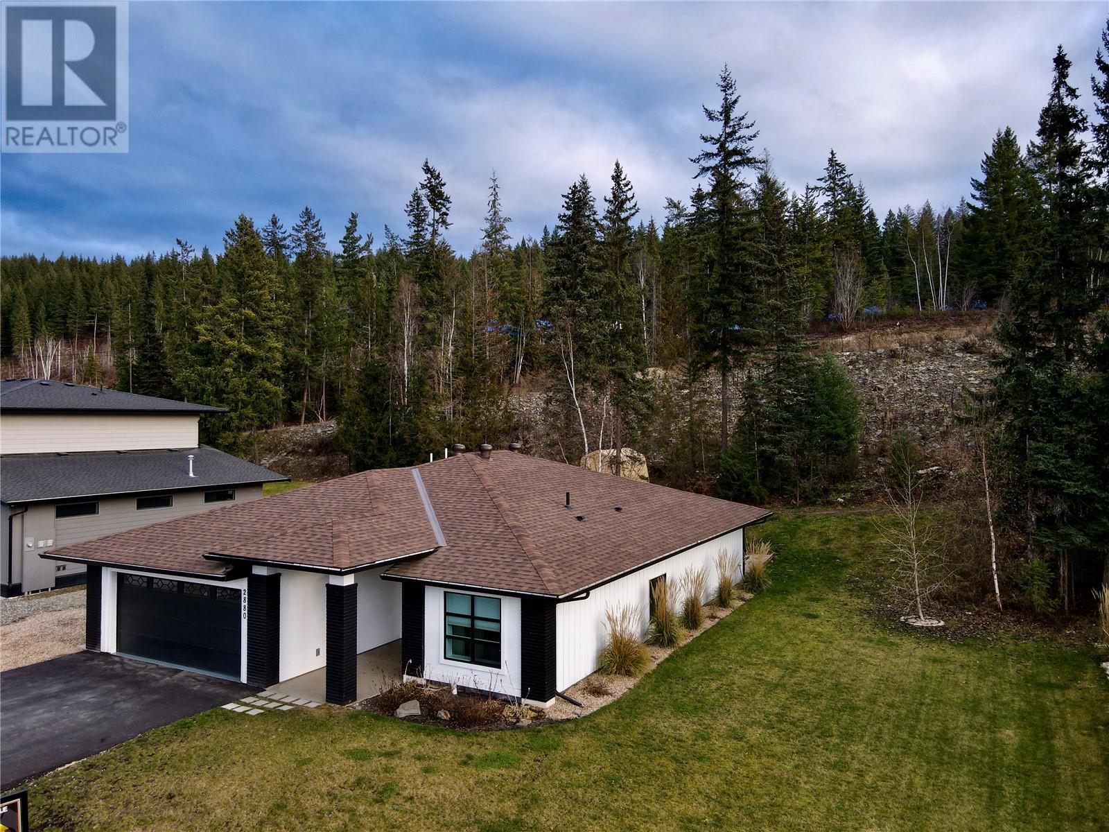 2880 Golf Course Drive