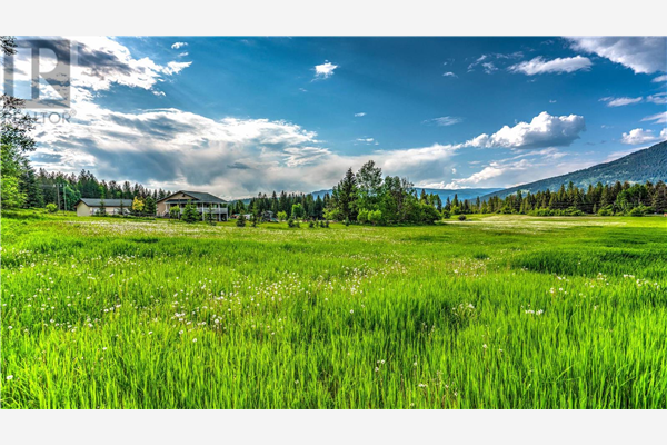 3227 Creighton Valley Road,, Lumby