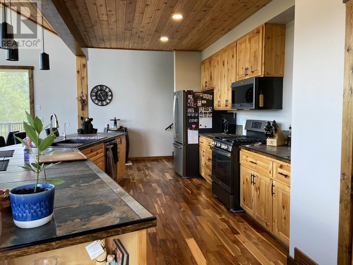 190 Christison Road SW