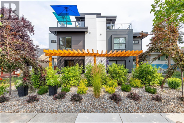 #1 794 Martin Avenue,, Kelowna
