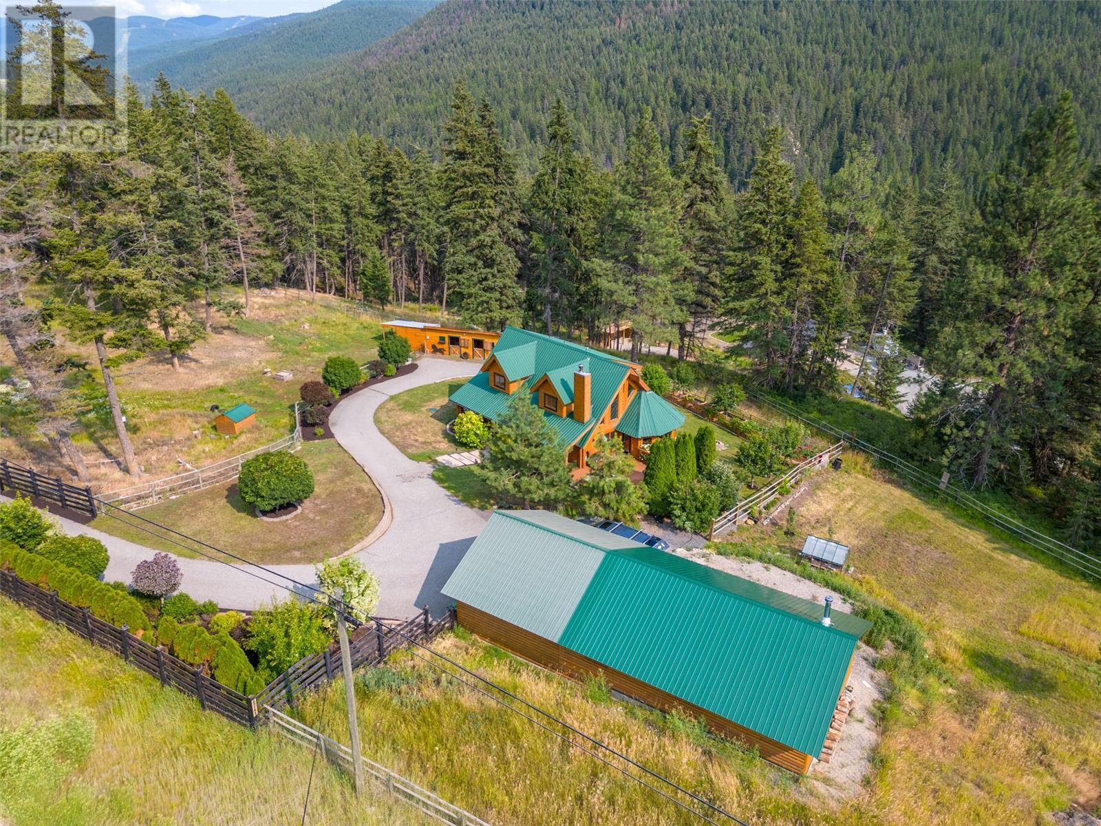 6741 Highway 33, E