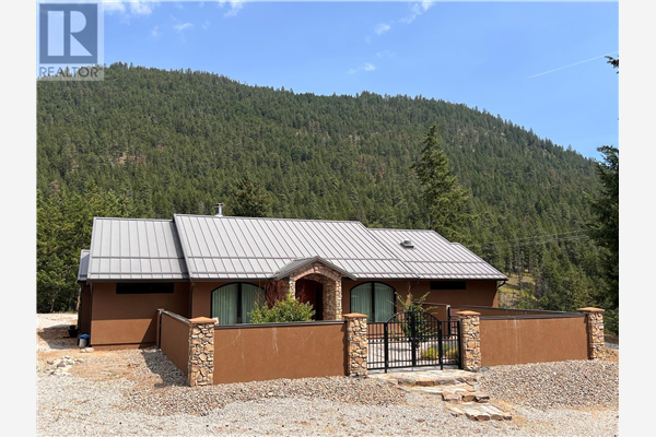 4335 Maxwell Road,, Peachland