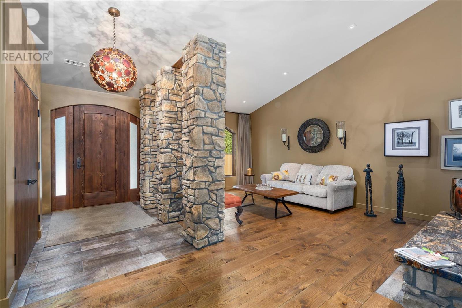 4335 Maxwell Road,