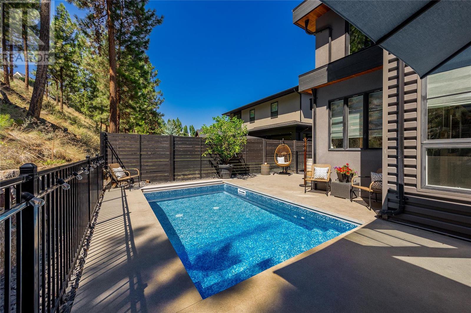 1085 Westpoint Drive,