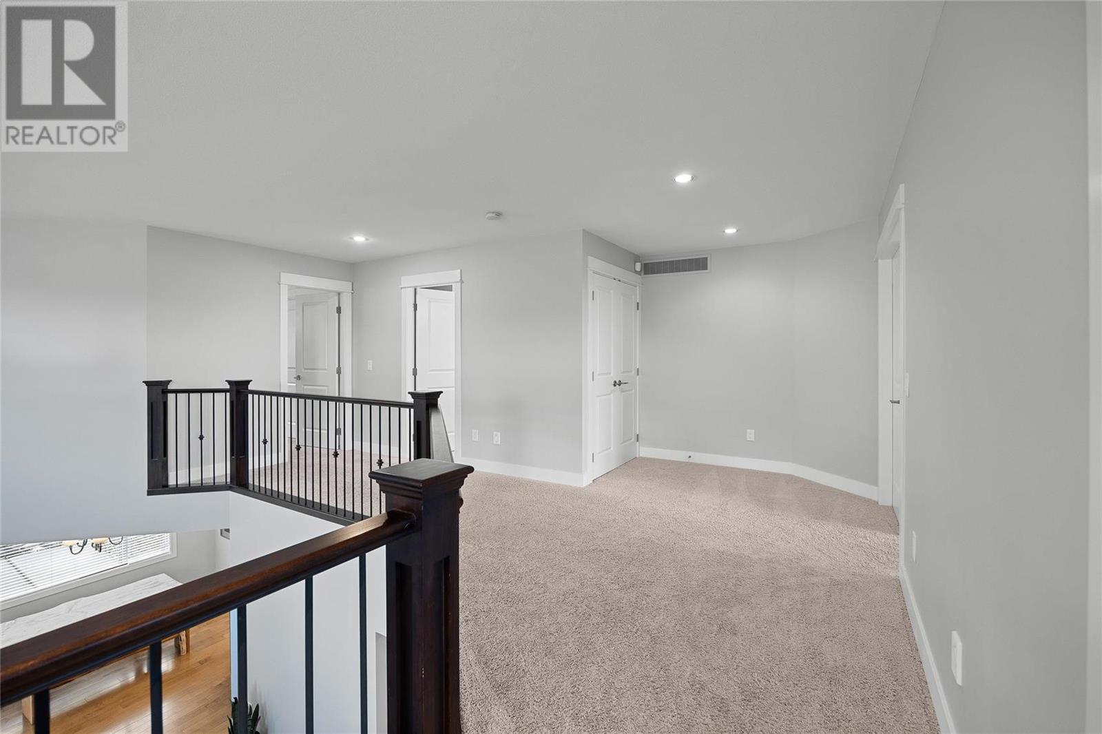 Listing 10280095 - Large Photo # 29