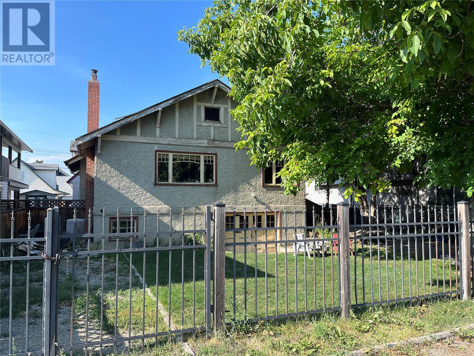662 Birch Avenue,
