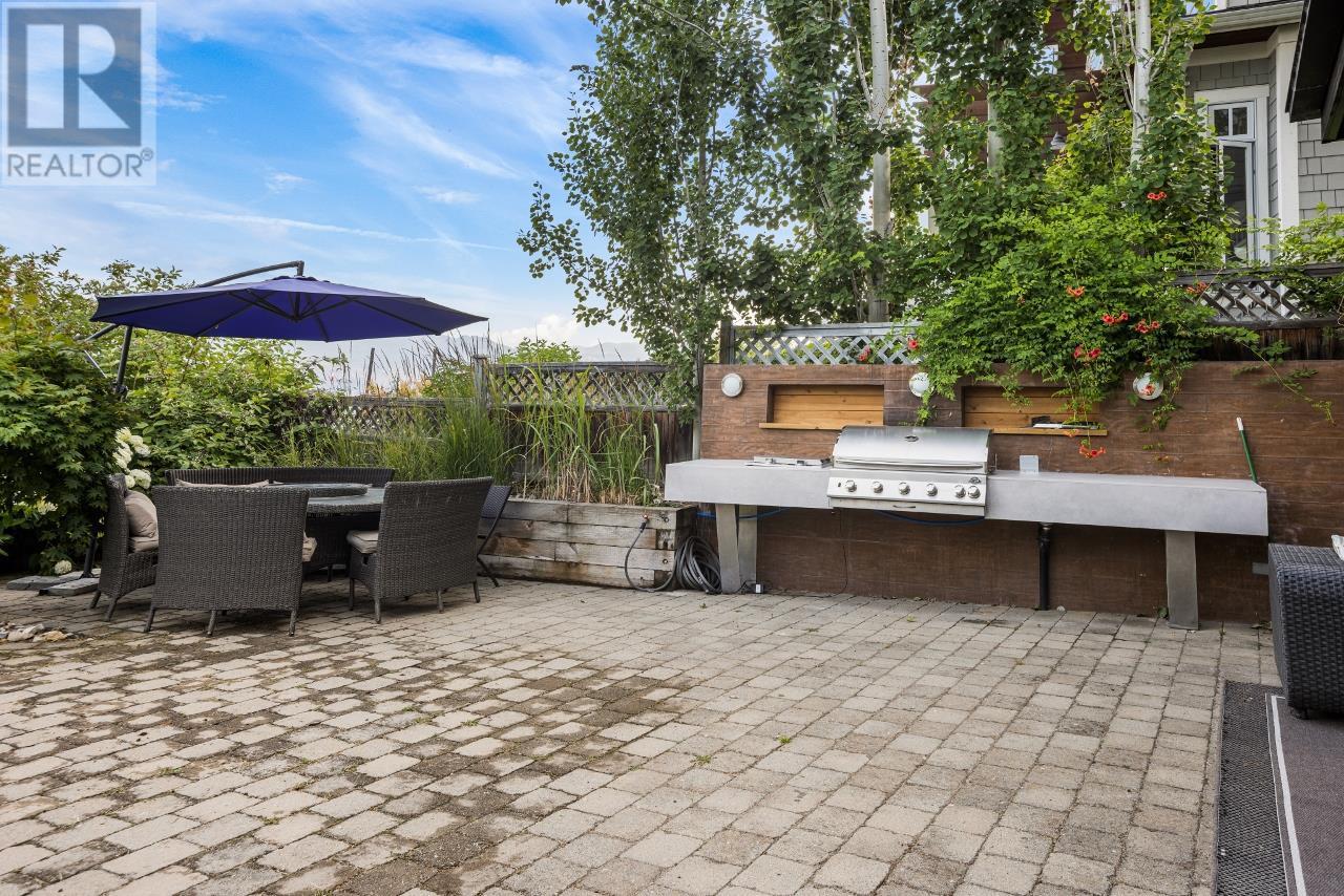 2737 Casa Loma Road