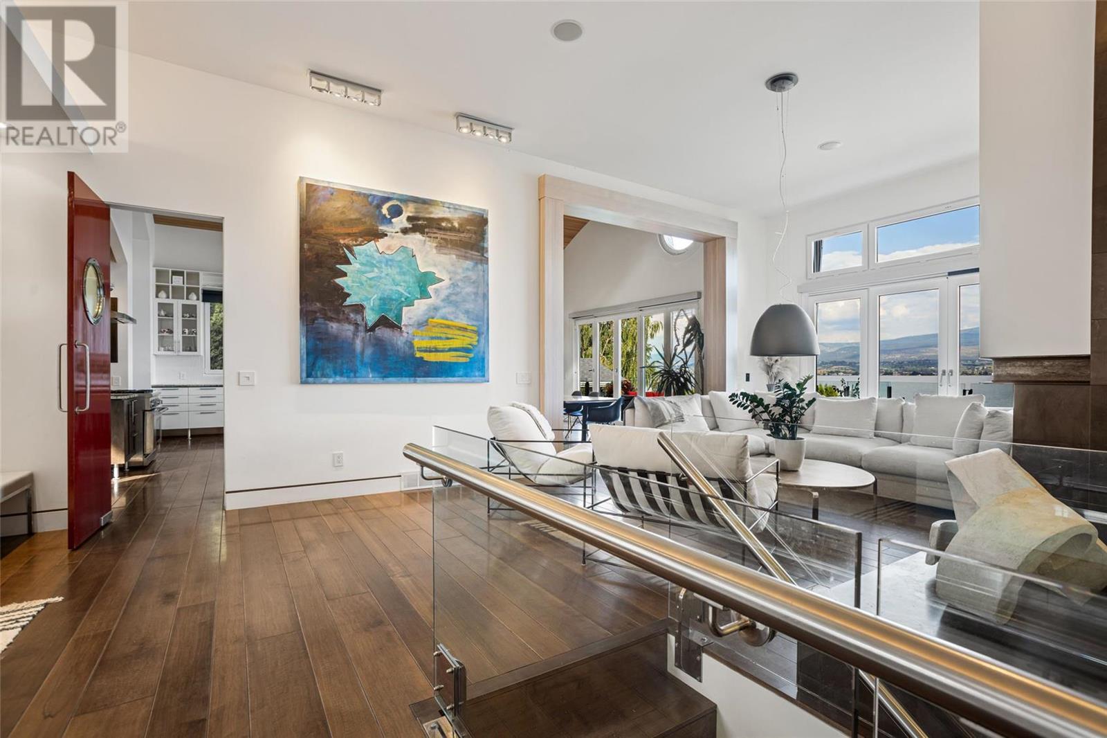 2737 Casa Loma Road