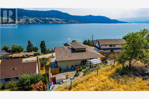 7877 Tronson Road,, Vernon