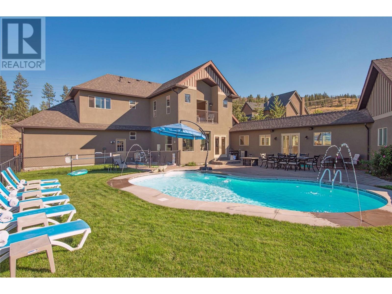 5322 Upper Mission Drive