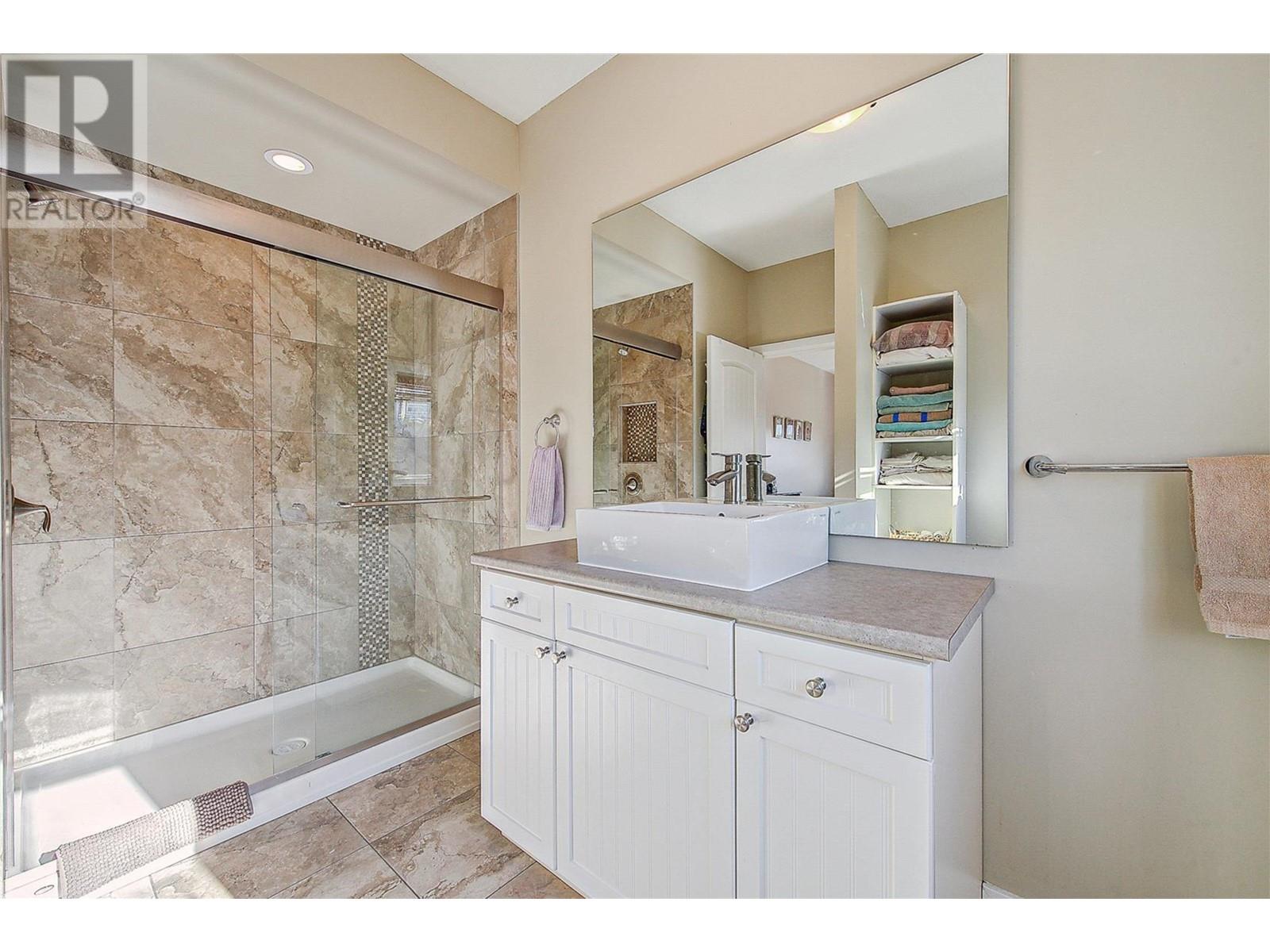 5322 Upper Mission Drive