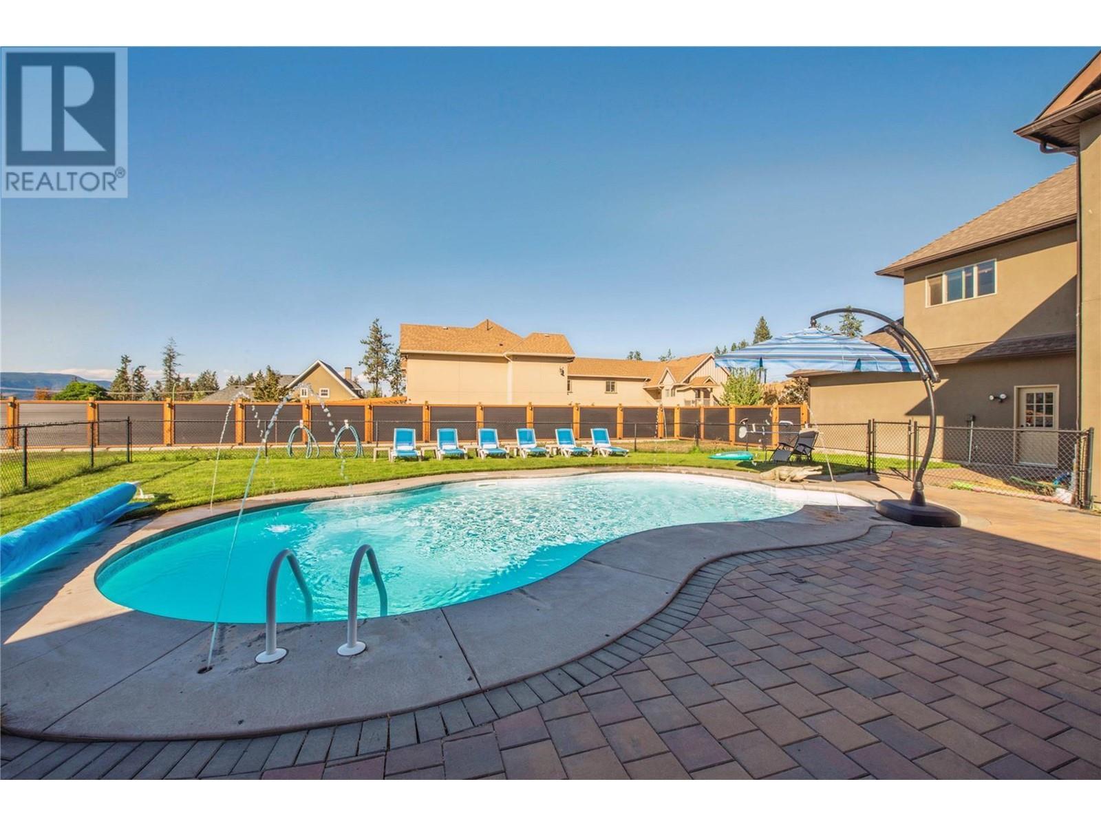 5322 Upper Mission Drive