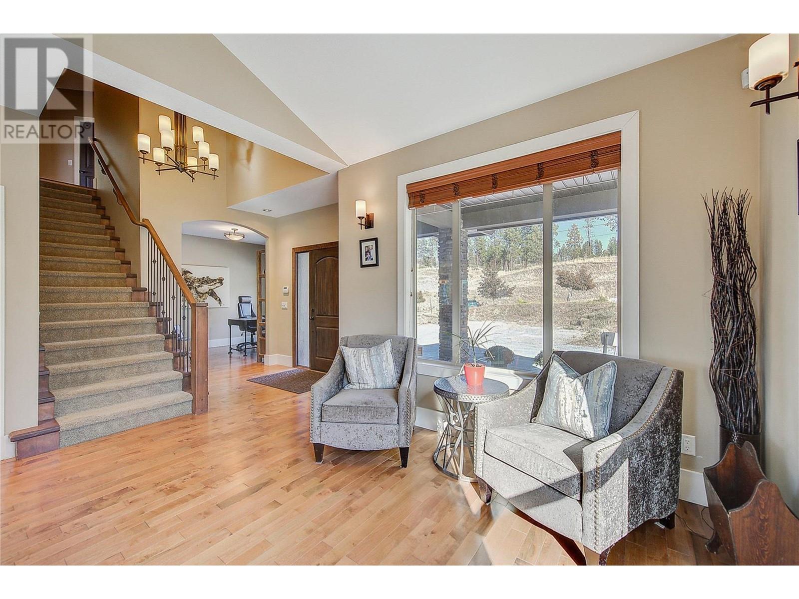 5322 Upper Mission Drive