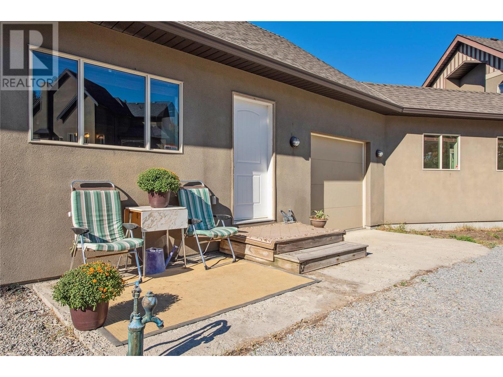 5322 Upper Mission Drive