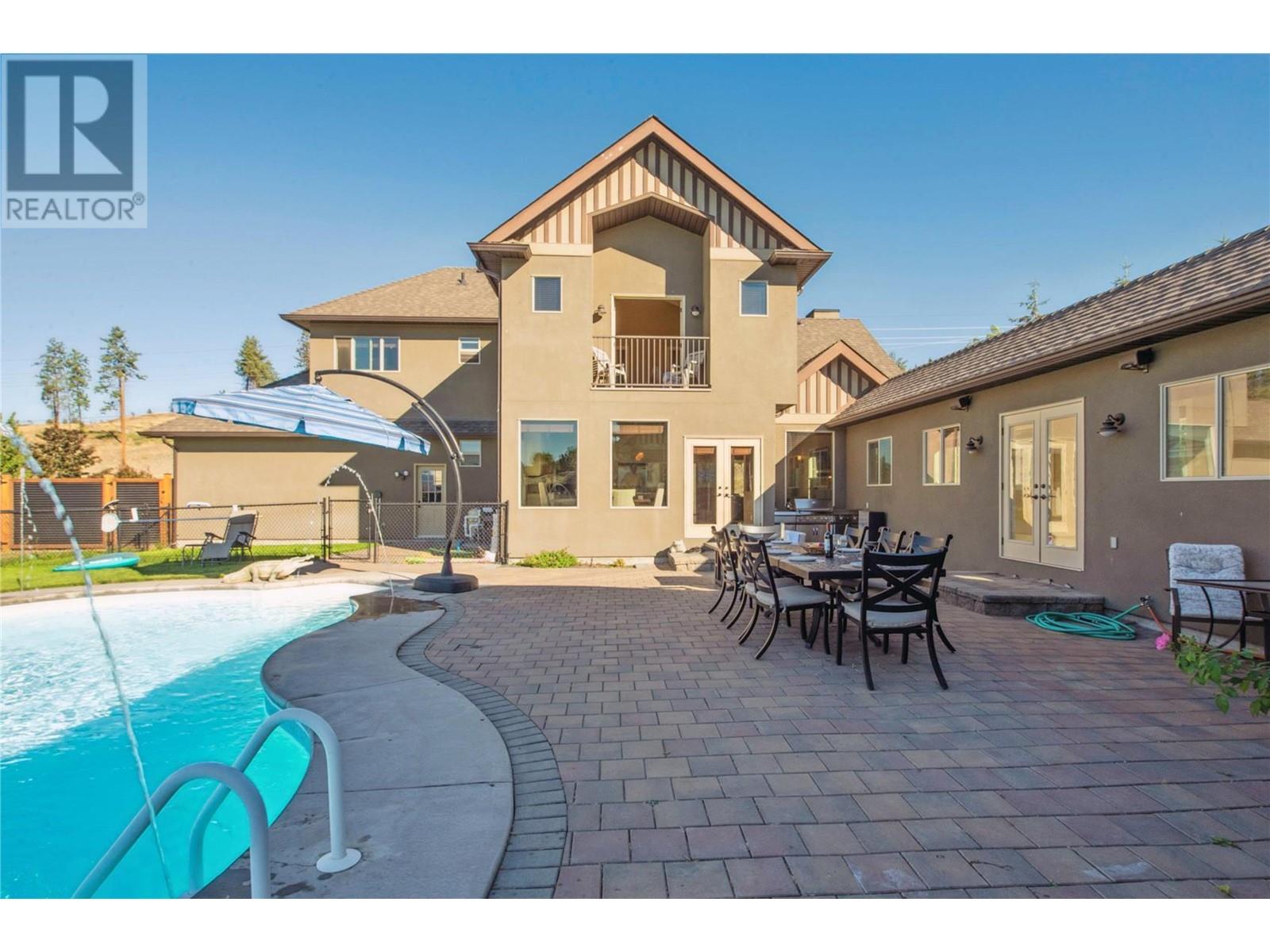 5322 Upper Mission Drive