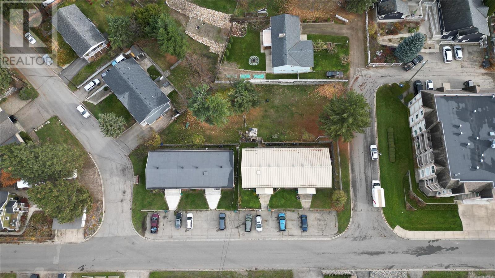 180 & 270 7 Street SE Unit# 1-8, #1-8