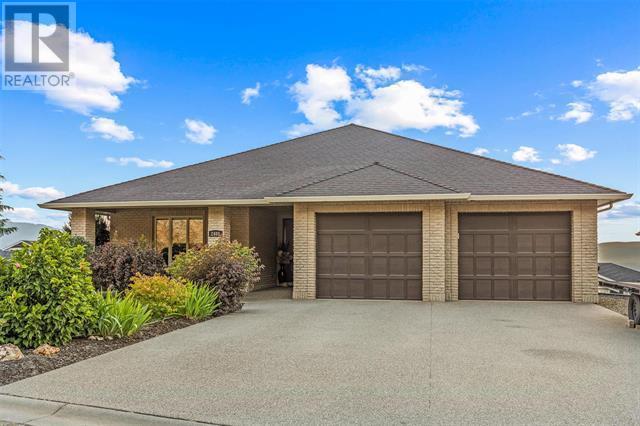 2408 Lago Vista Street,