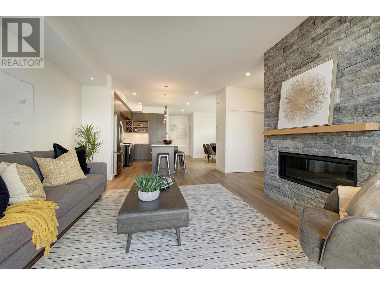 845 Lawson Avenue Unit# 4, #4