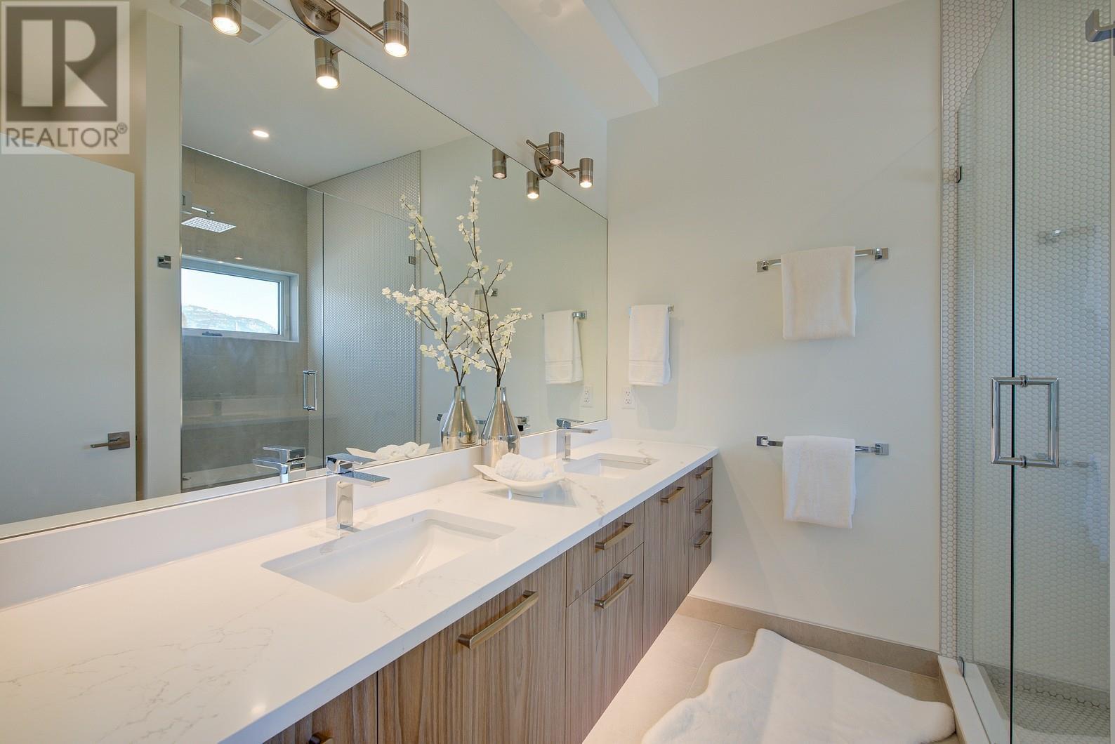 845 Lawson Avenue Unit# 4, #4