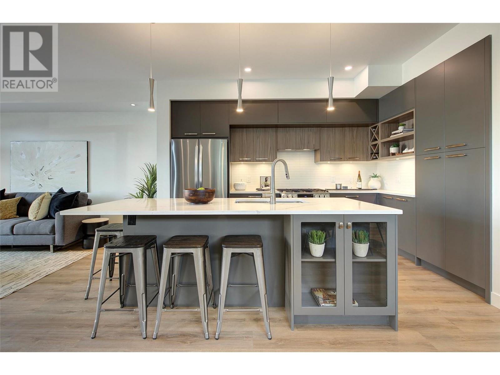 845 Lawson Avenue Unit# 4, #4
