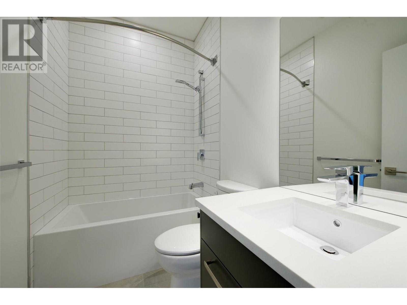 845 Lawson Avenue Unit# 4, #4