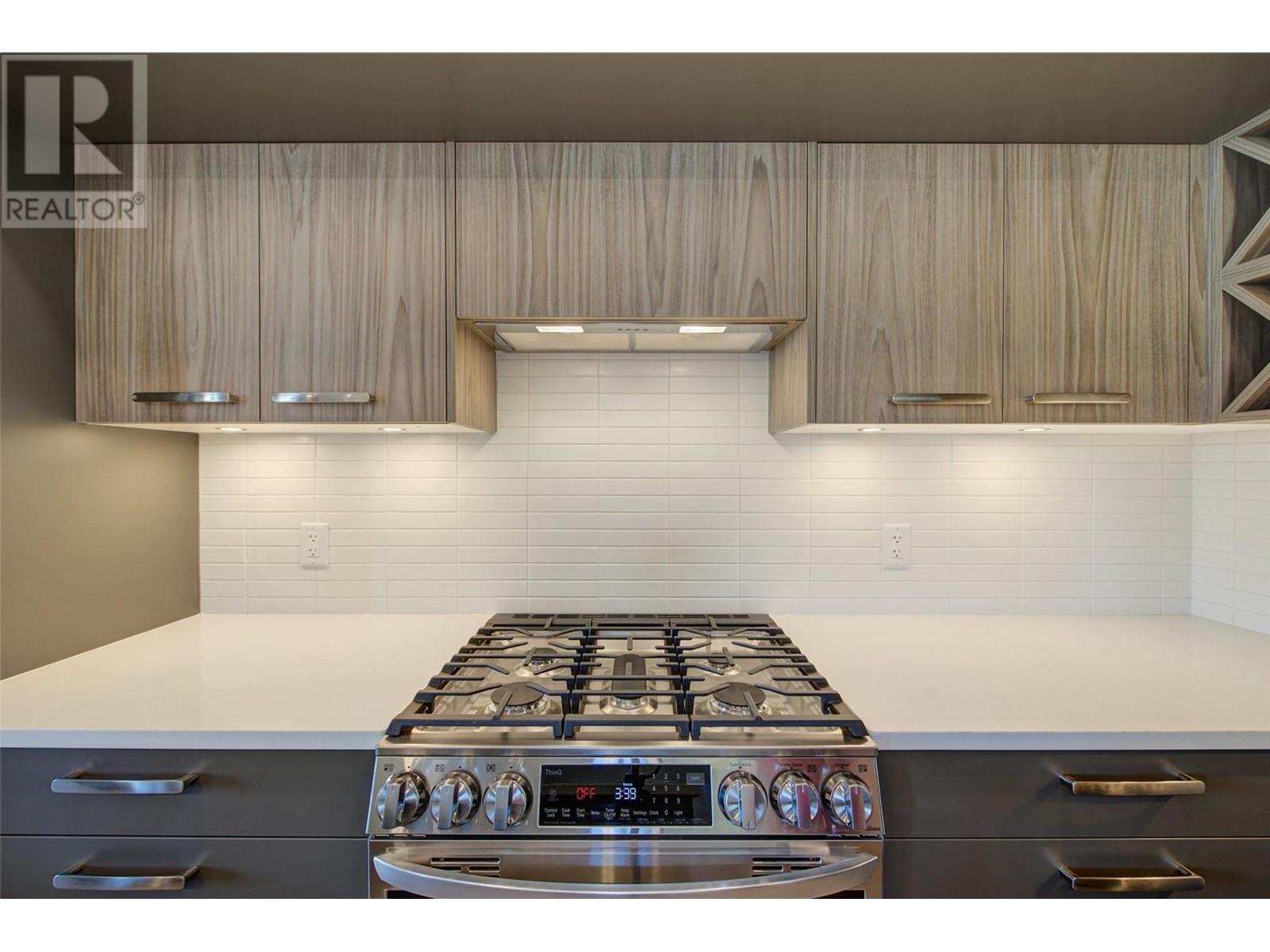 845 Lawson Avenue Unit# 4, #4