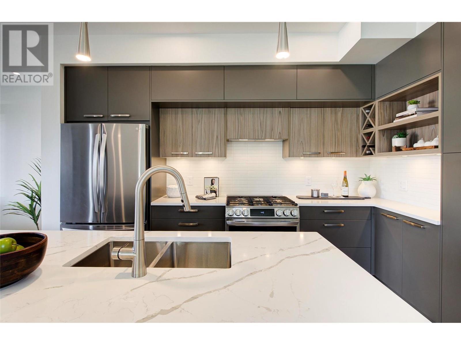 845 Lawson Avenue Unit# 4, #4