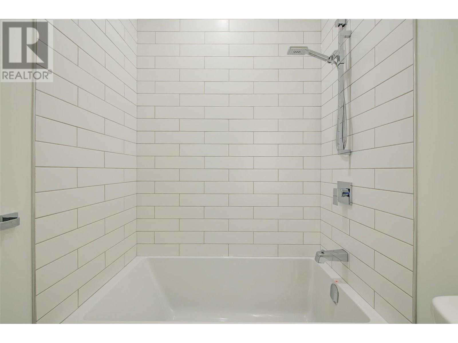 845 Lawson Avenue Unit# 4, #4
