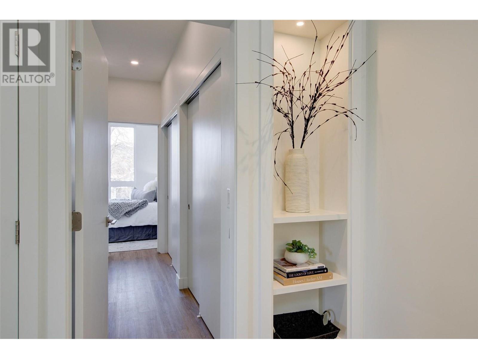 845 Lawson Avenue Unit# 4, #4