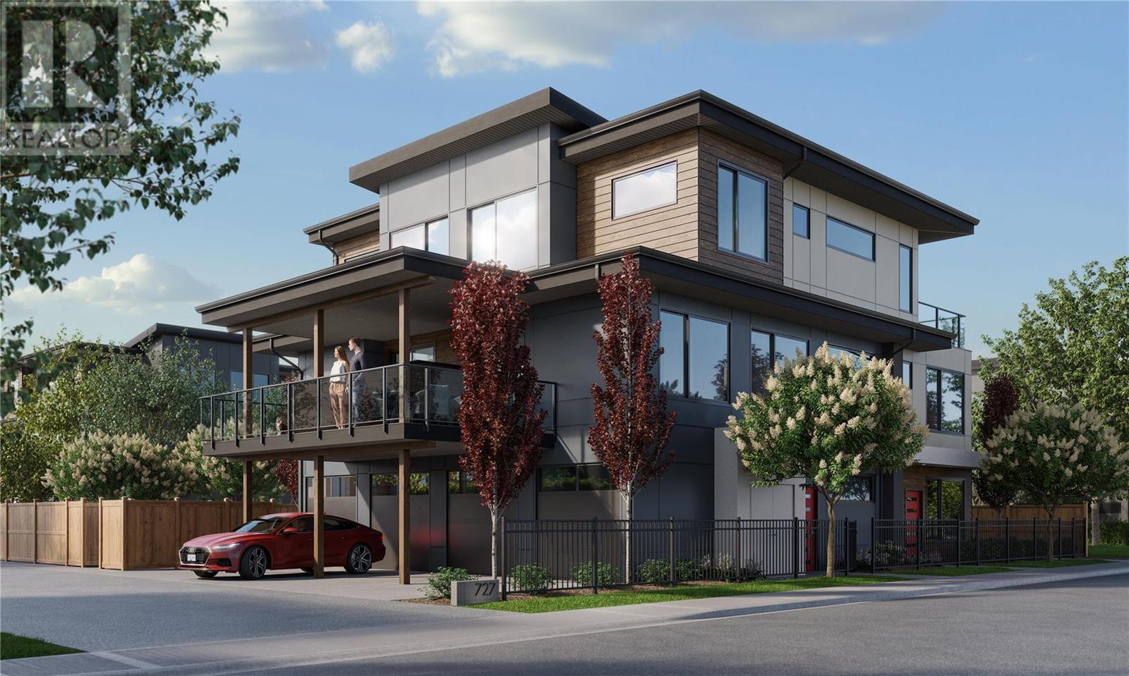 #1 727 Wardlaw Avenue,, #1