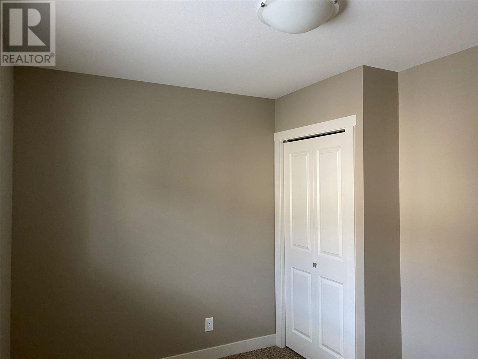 1449 1 Avenue NE Unit# 305, #305